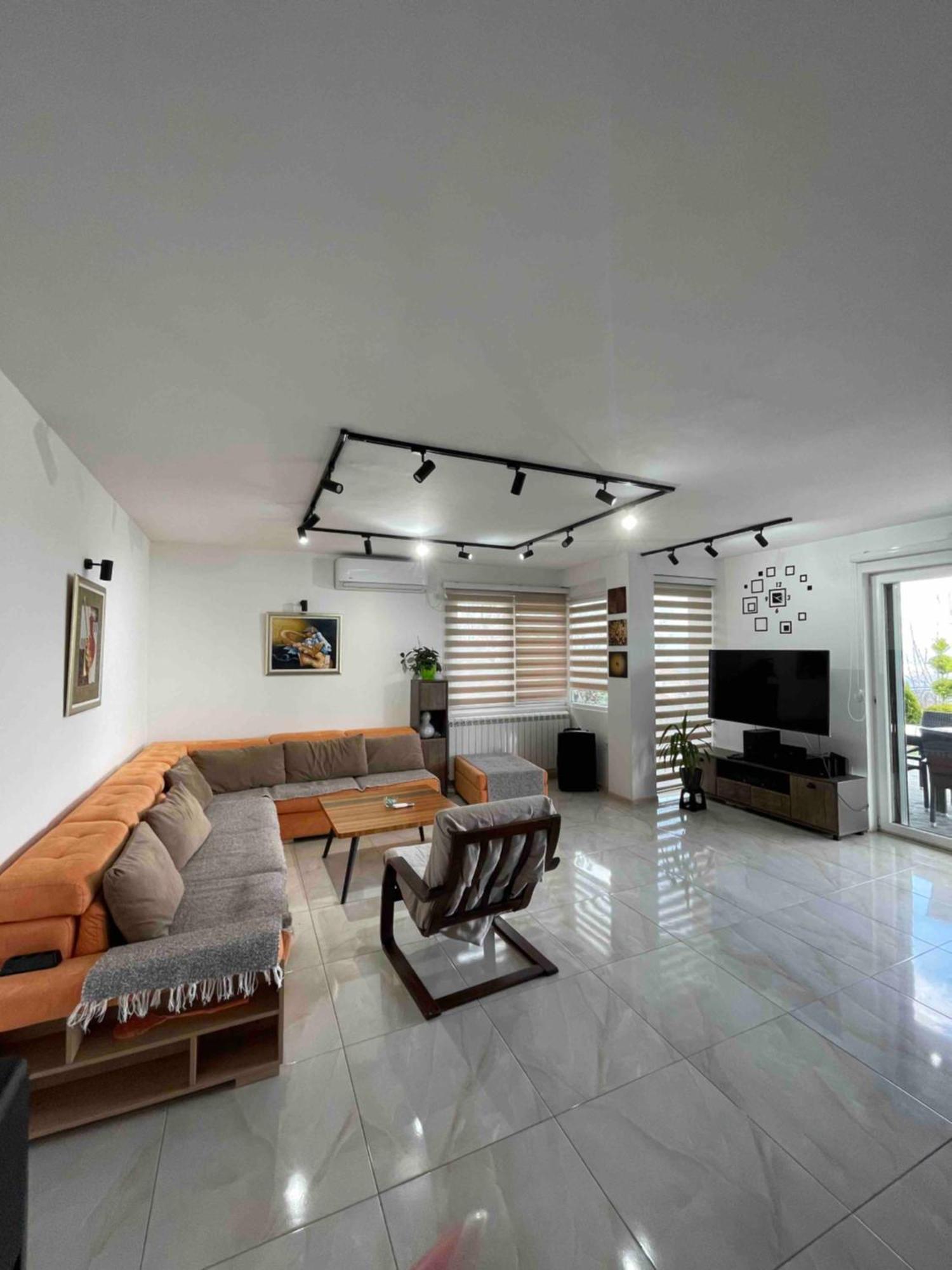 City View Apartment Скопие Екстериор снимка